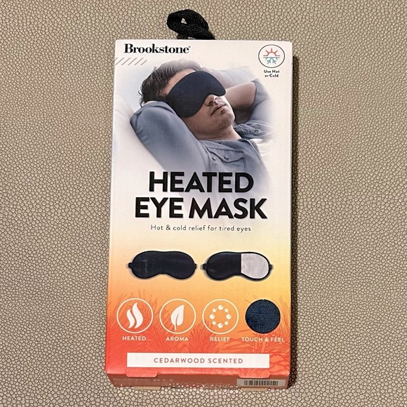 Brookstone Other - Brookstone Heated Eye Mask - Hot & Cold Relief NWT